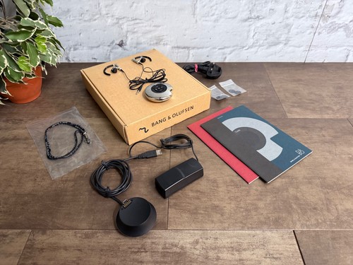 Bang and olufsen beosound - olufsen, b&o