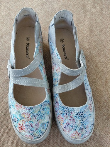 Ladies shoes size brand new - size,