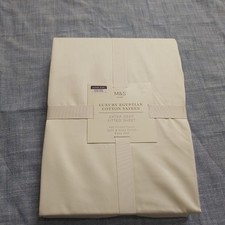 New M&S 100% Egyptian cotton Extra deep fitted sheet (LT cream)size super king 