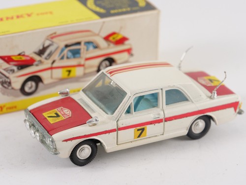 Dinky toys 205 lotus - toys,