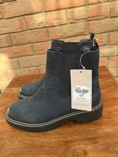 Ladies Nubuck Chelsea Boots