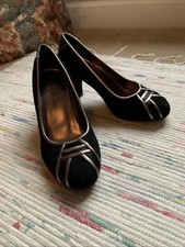 Gorgeous Pair of Jane Shilton