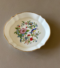 AYNSLEY - "PEMBROKE" - FINE ENGLISH BONE CHINA - SCALLOPED - SMALL DISH