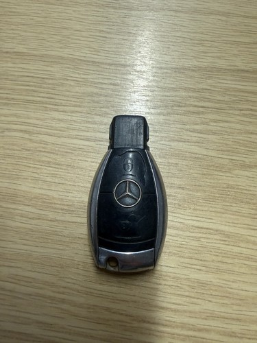 Mercedes key fob - mercedes,