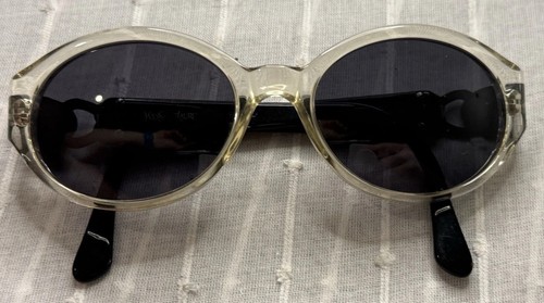 Yves saint laurent - saint, ysl