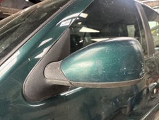 PEUGEOT 306 PASSENGER SIDE FRONT DOOR MIRROR GREEN V REG BREAKING CAR SPARES