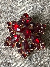 Vintage Faux Garnet and Rose Gold Tone Snowflake / Star Brooch