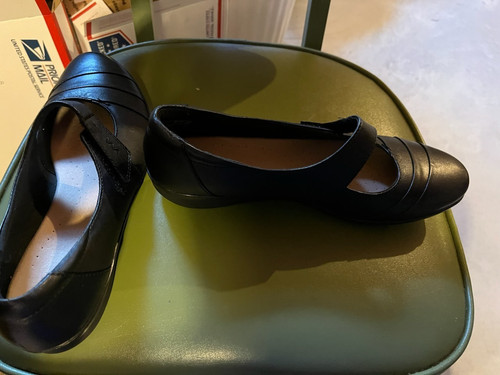 Clarks cushion soft black - clarks,