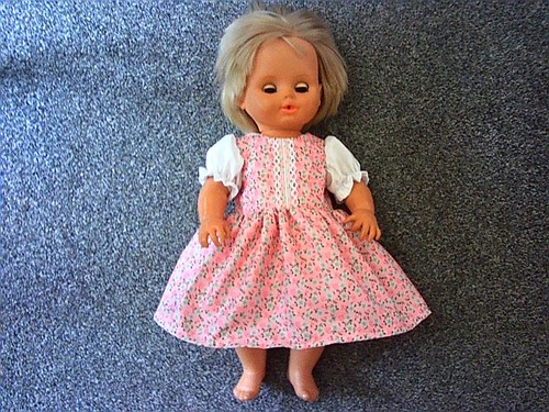 Hand made dolls dress fits