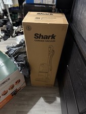 Shark Corded Upright Vacuum Cleaner 1.1L with Anti Hair Wrap Technology, Pet ...