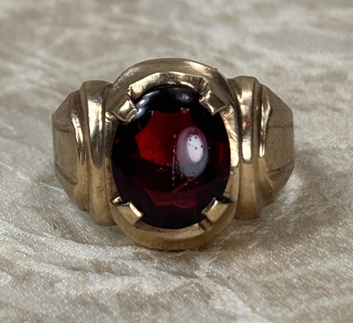 Antique 10k gold - 10k, art