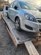 Vauxhall Zafira 1.7 Diesal Breaking Silver All Parts Available 