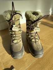 HI-TEC WOMENS THINSULATE St. Moritz 200 Womens Snow Boots - UK 8 - WATERPROOF