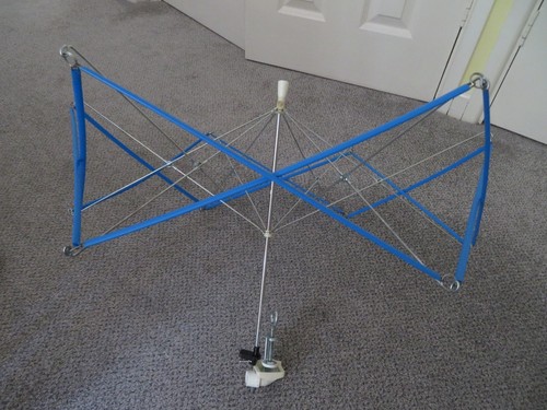 Umbrella yarn winder - yarn,