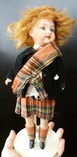 SMALL ANTIQUE DOLL, 10" / 26m
