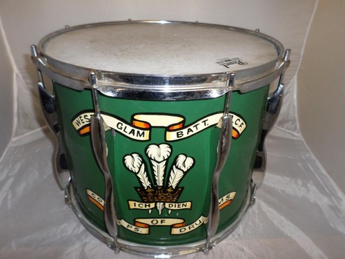 Vintage pearl marching - vintage, drum