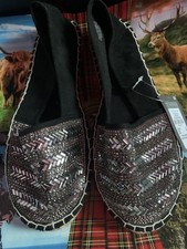 Primark Size 6 Sparkly Loafers