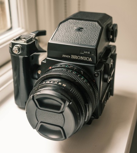 Zenza bronica ertsi - zenza,
