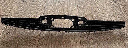 Audi dashboard centre - 8p,