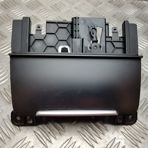 2013 audi estate - a4, ashtray