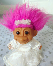 Vintage RUSS  Purple Hair BRIDE Bridal Wedding Dress Veil Girl Troll Figure