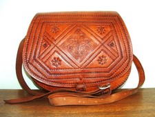 Retro boho saddle messenger style across body tooled leather shoulder bag