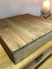 Square Wooden wedding /