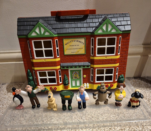 Wallace and gromit west - wallace,