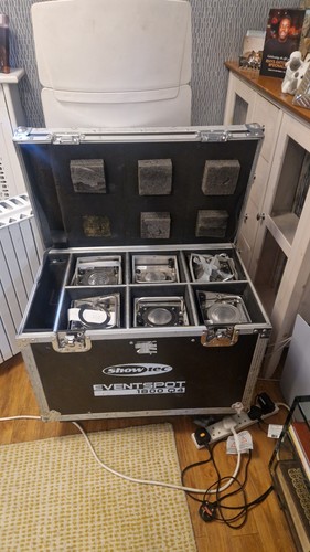 Showtec eventspot 1800 set - eventspot, of