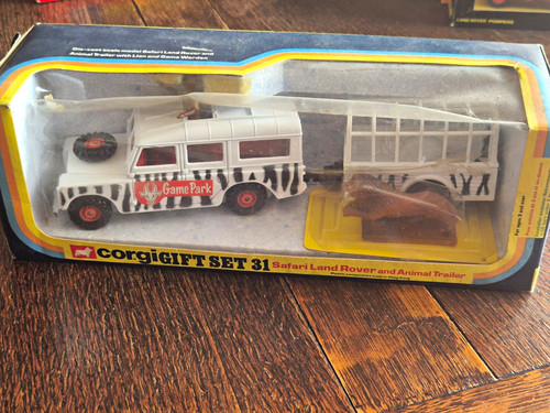Corgi gift set land rover - gift,