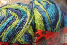Variegated knitting / crochet