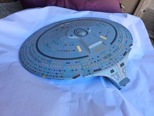 Eaglemoss fanhome star trek - eaglemoss,