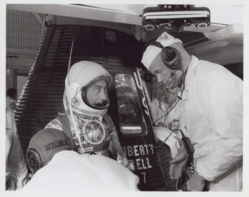 Liberty bell gus grissom - bell, 7