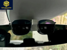 VW Touran Sunglasses Clip rear