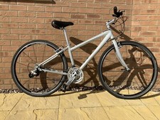 Giant CRS SE 6061 Hybrid Bike. Aluminium 15” Frame. Trekking, Commuting, Touring