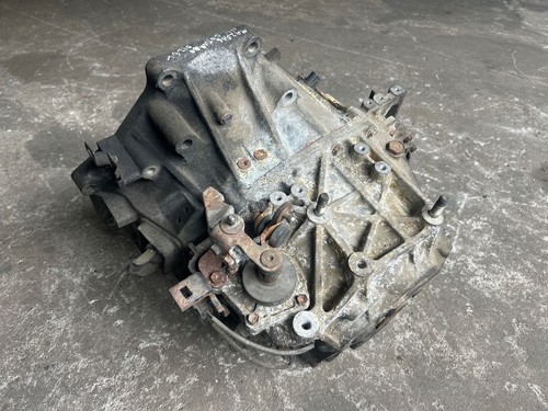 Mazda 2006 diesel manual - manual, 6