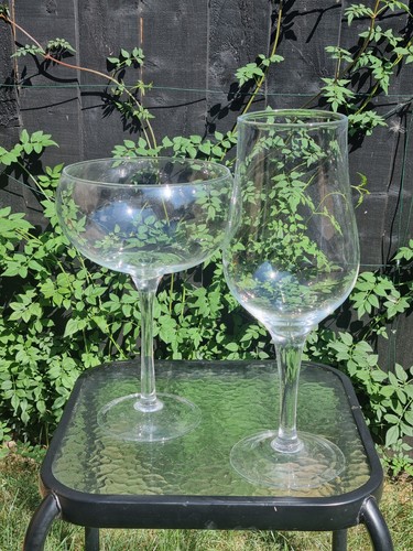 Oversized stemmed glasses set - oversized,