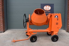 Altrad Belle 100XT Concrete Mixer - SEE DESCRIPTION