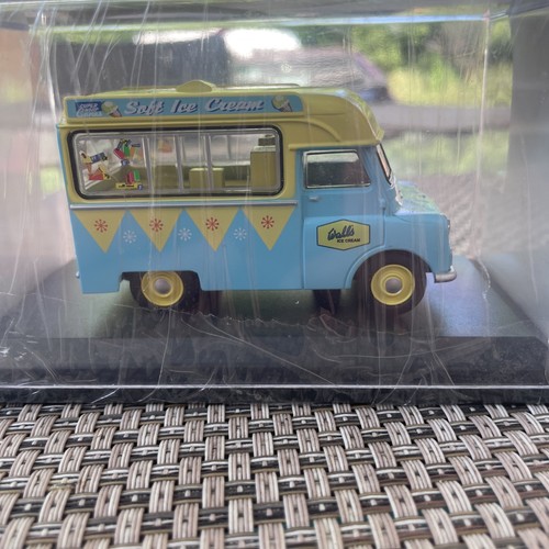 Oxford diecast scale - diecast, 1:43