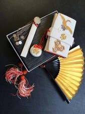 Antique Hakosako (Ivory Silk