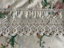 Dorma V & A guinevere flat sheet lace trim double