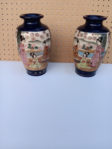 Pair japanese satsuma - a, of