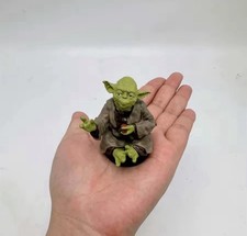 8cm Master Yoda Figure –