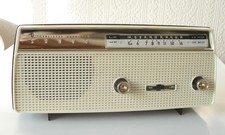 Wonderful Vintage Sanyo Transistor Radio model 6L-08. Made in Japan Working
