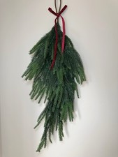 Christmas Teardrop Wreath Swag