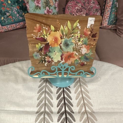 The pioneer woman large - woman, floral