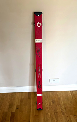 Signed riley sightright red - riley,