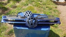 VW GOLF Mk5 TDi Front Grill