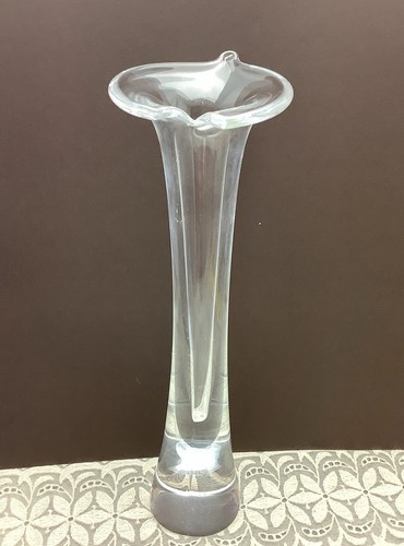 Steuben signed calla lilly - signed,