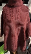 BNWT Fat face burgundy poncho